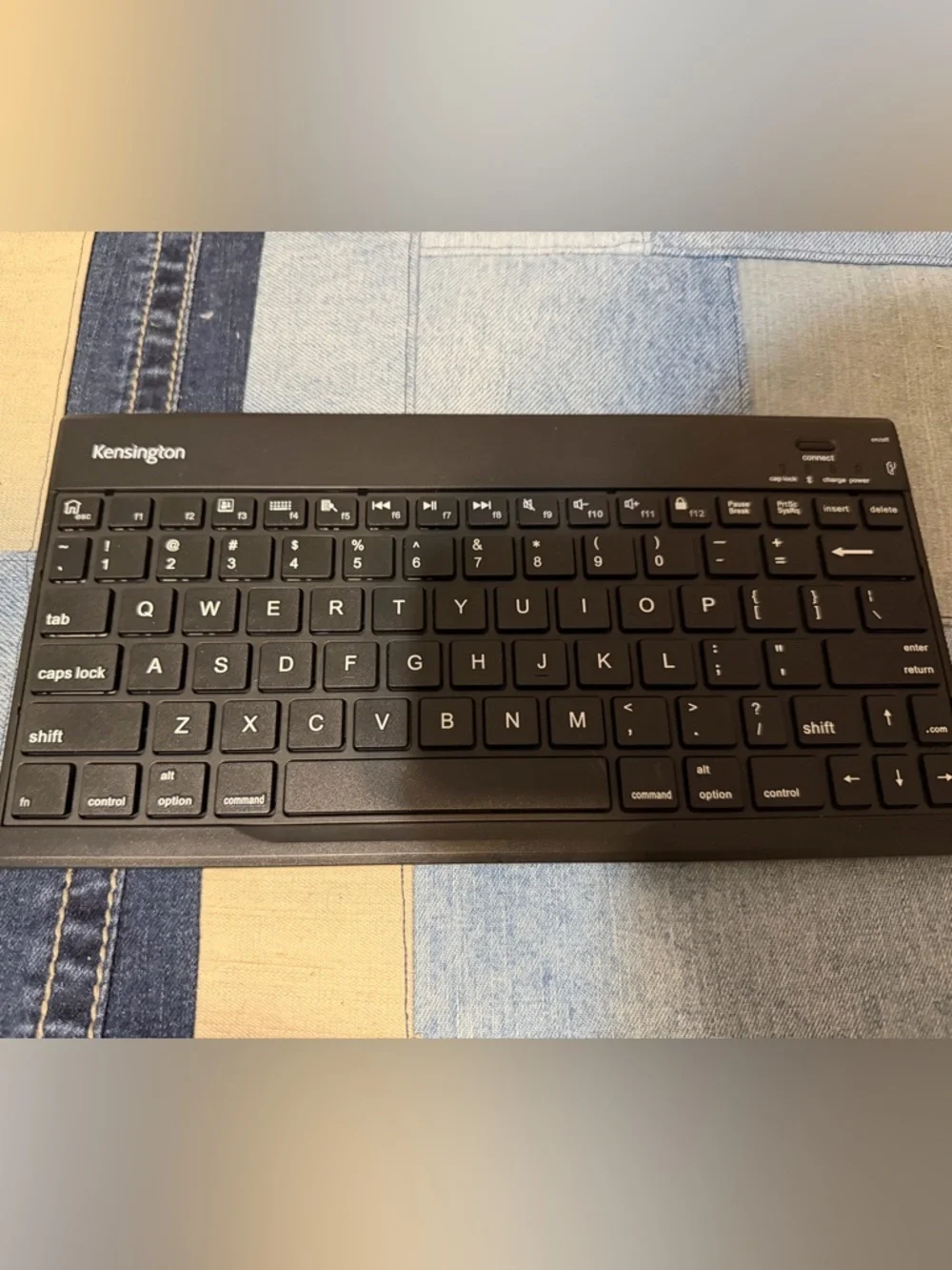 Ipad Case + Keyboard + Apple pencil x2